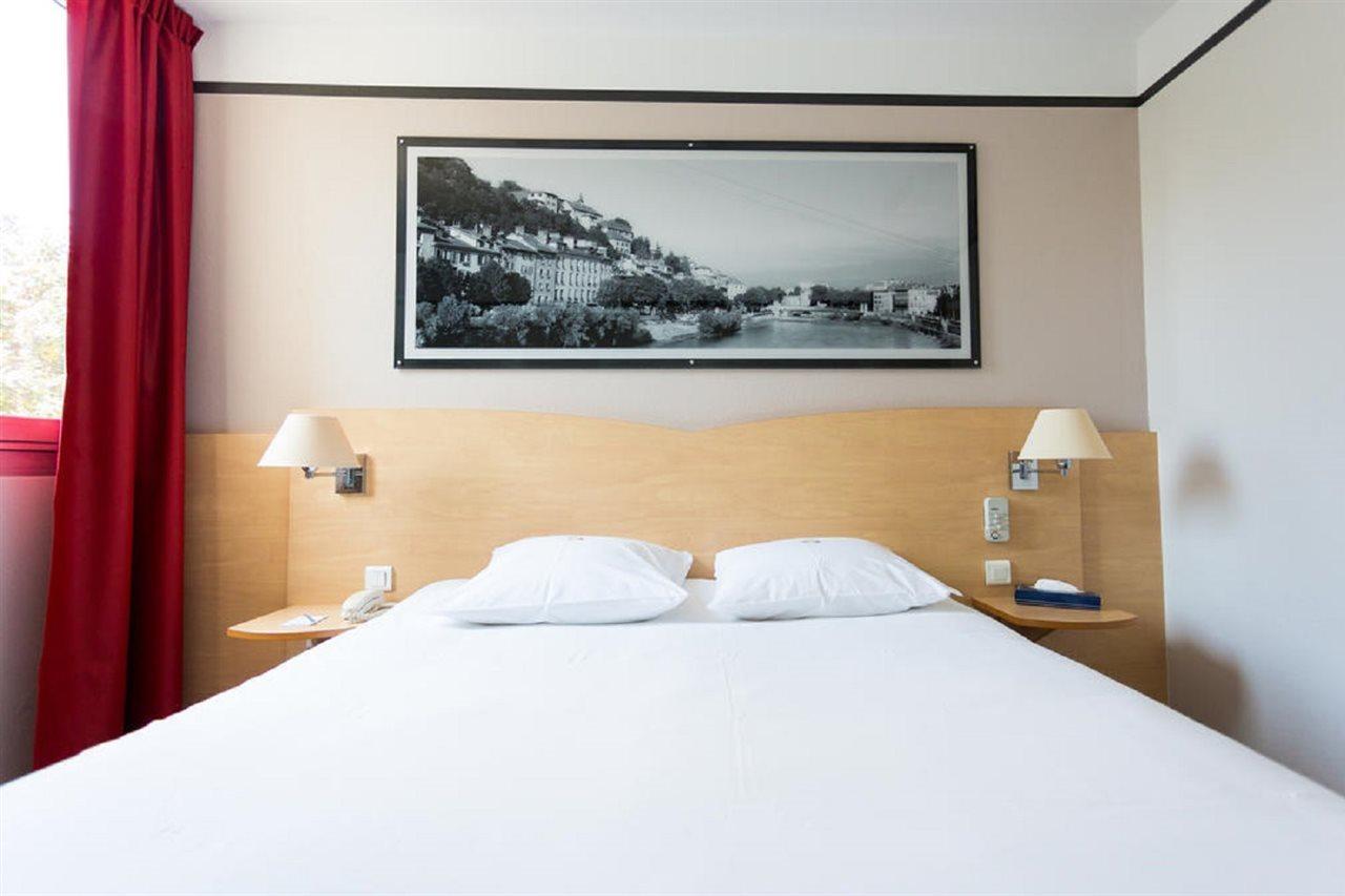 Hotel Inn Grenoble Eybens Parc Des Expositions Ex Kyriad Eksteriør bilde