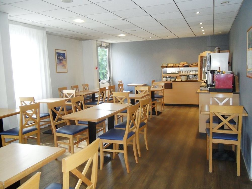 Hotel Inn Grenoble Eybens Parc Des Expositions Ex Kyriad Restaurant bilde