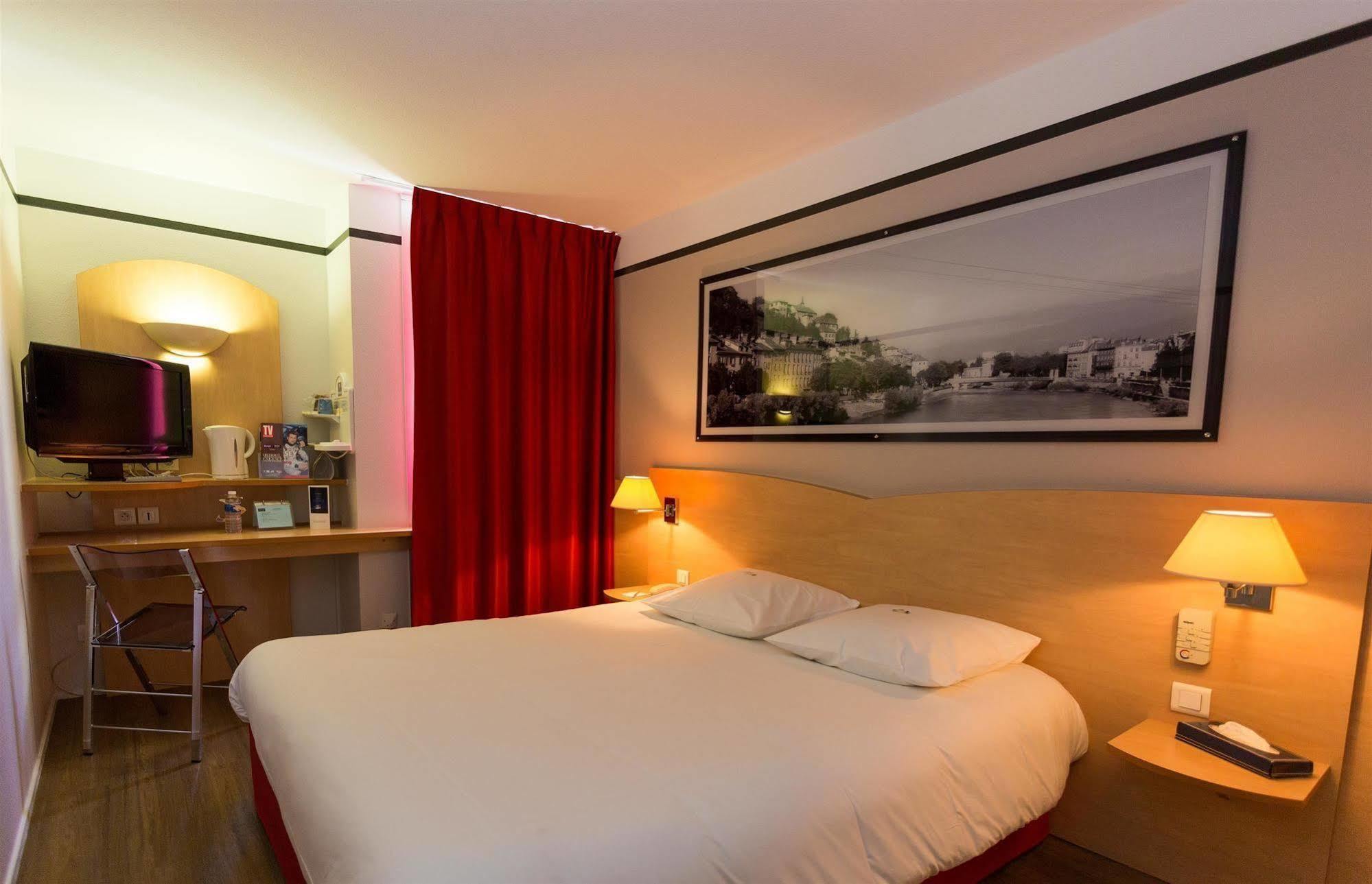Hotel Inn Grenoble Eybens Parc Des Expositions Ex Kyriad Eksteriør bilde
